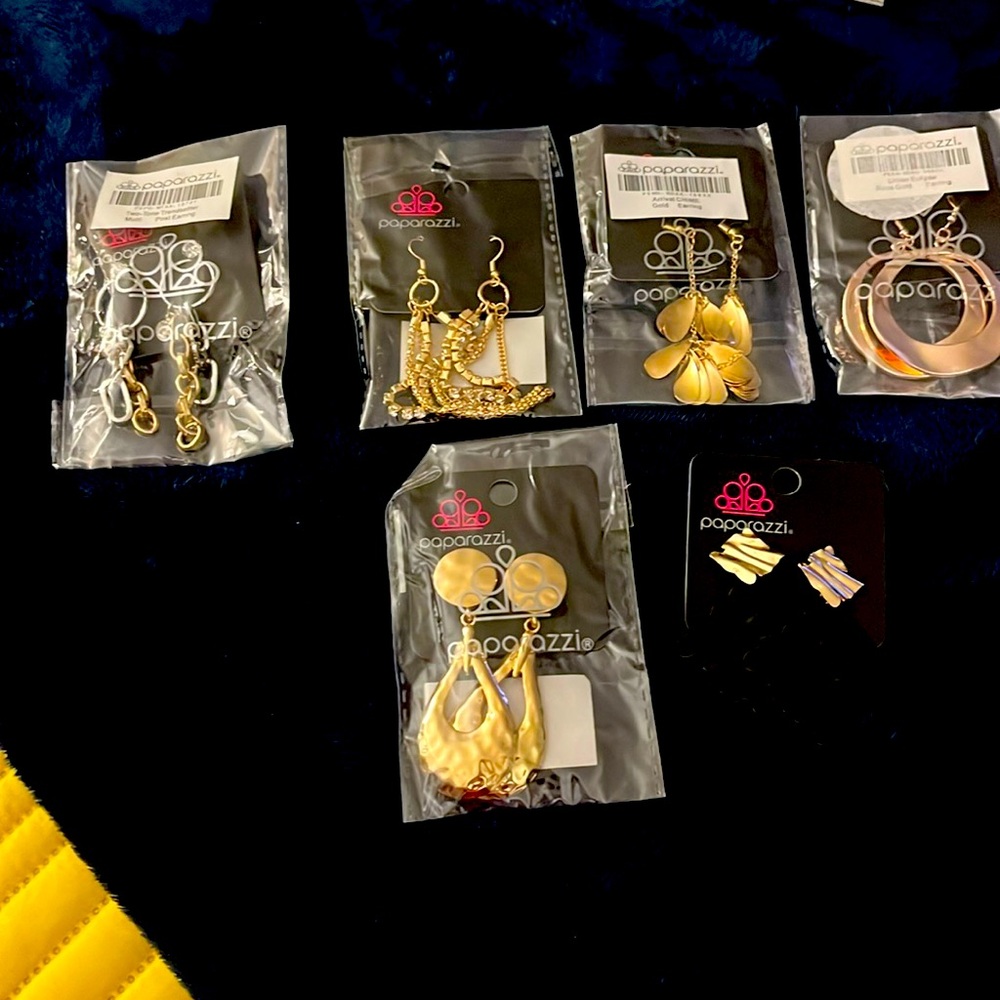 NWT-Bundle#3- assorted gold tone earrings-Paparazzi